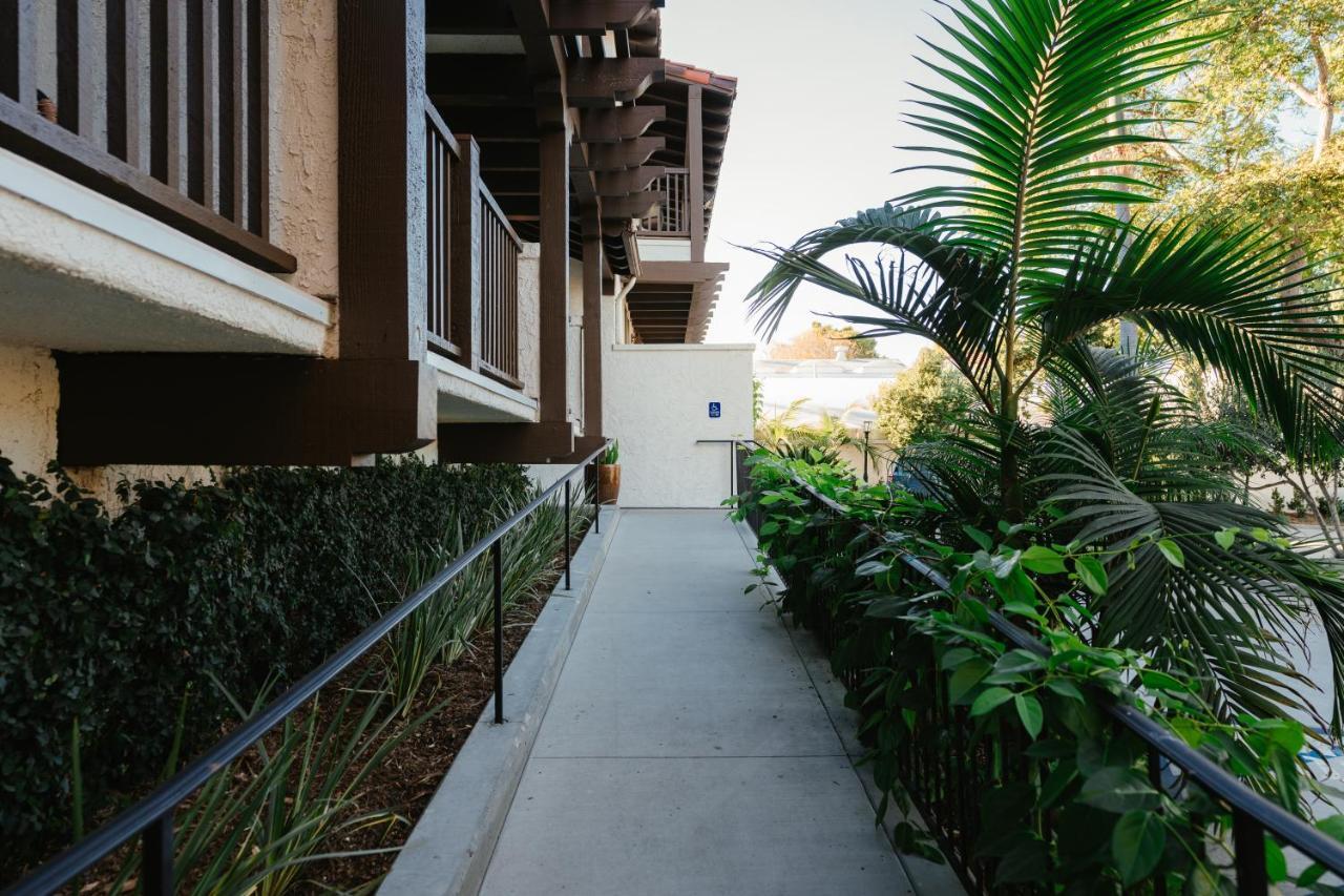 Palmoro House Hotel Santa Barbara Exterior photo