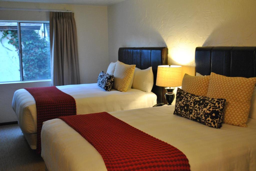 Palmoro House Hotel Santa Barbara Exterior photo